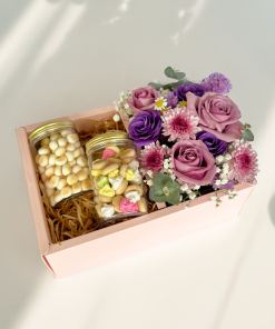 Floral Joybox – A Gift of Blooms & Classic Treats